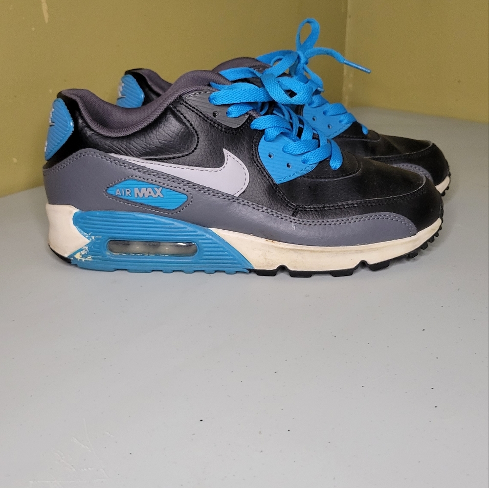 Nike Air Max 90 leather Black Blue Lagoon size 7 men or 8.5 women
